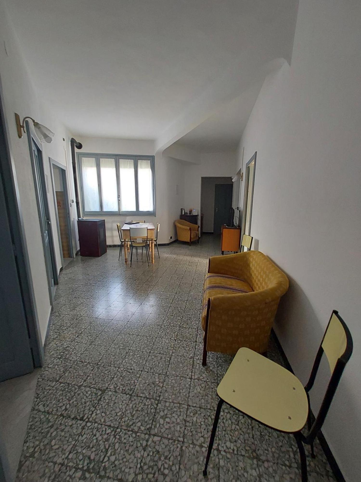 Casa Vacanze Zarinu Orgosolo Exteriör bild
